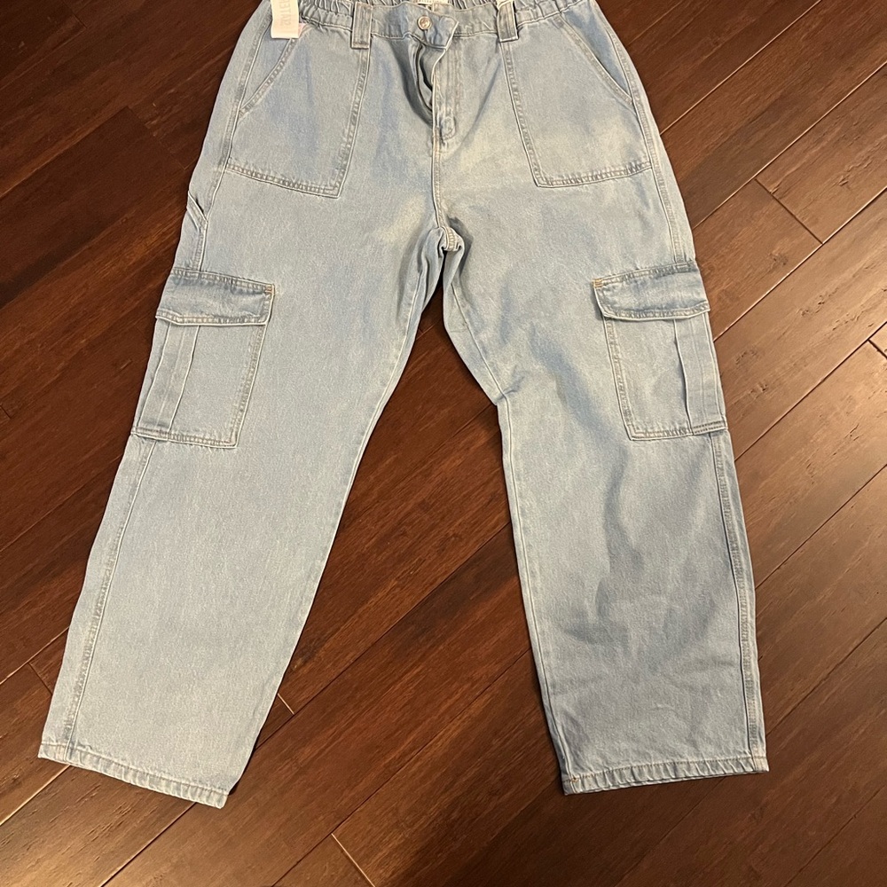 2 pair for the price of one cargo jeans